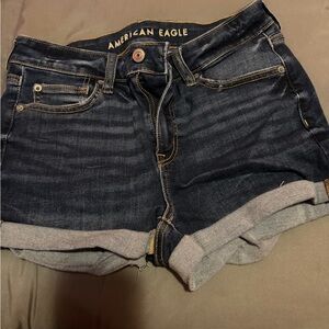 AE NEXT LEVEL HIGH-WASTED DENIM
SHORT SHORT